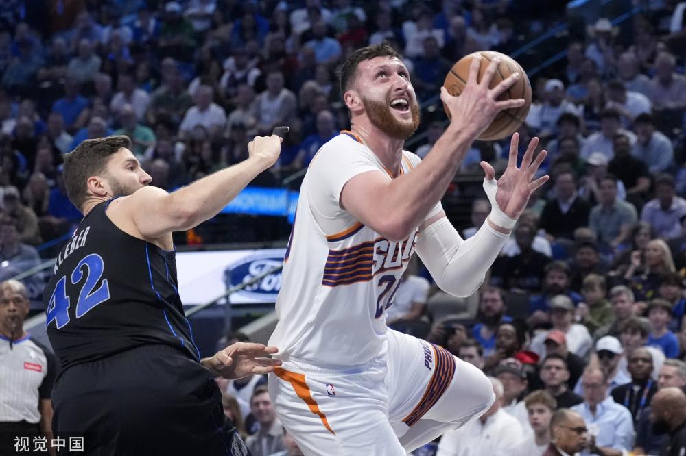 内马尔：亚马尔和我有很多相似之处，他能够成为世界最顶级球星.