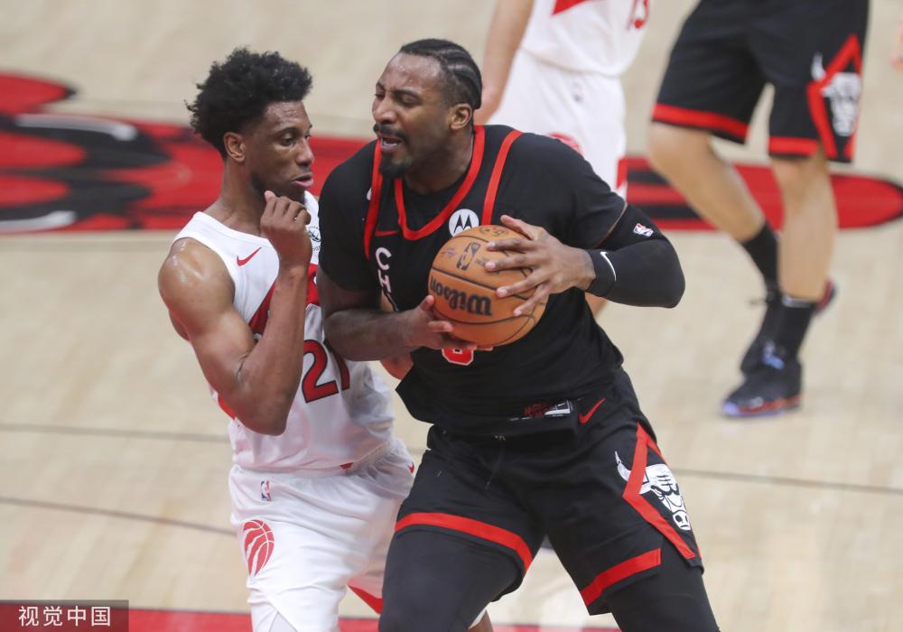 球迷冠以 球迷冠以